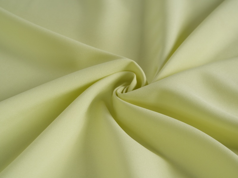 Poliészter nyújtó bélés